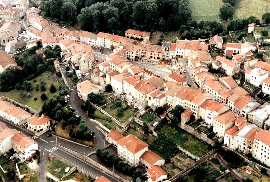 Le bourg Le bourg