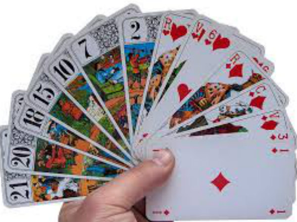 EVE_Tarot