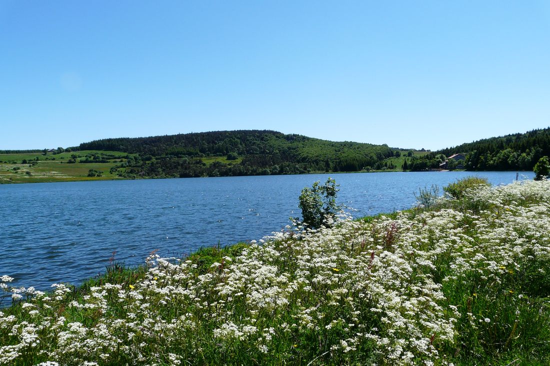 Lac Saint-Front Lac Saint-Front