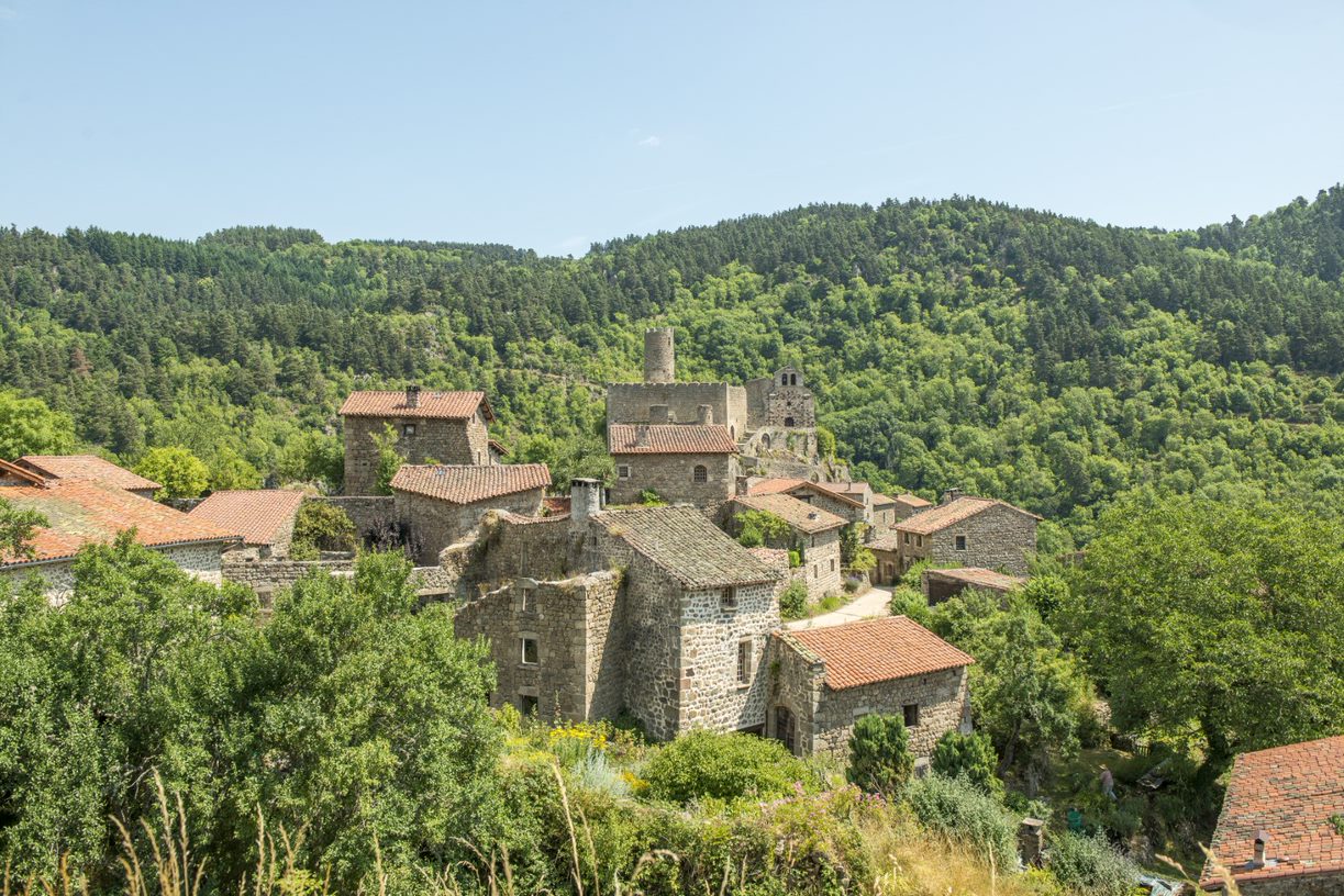pcu_villagemedievalchalencon_saintandredechalencon_creditphotoLuc_Olivier_MDT43 pcu_villagemedievalchalencon_saintandredechalencon_creditphotoLuc_Olivier_MDT43