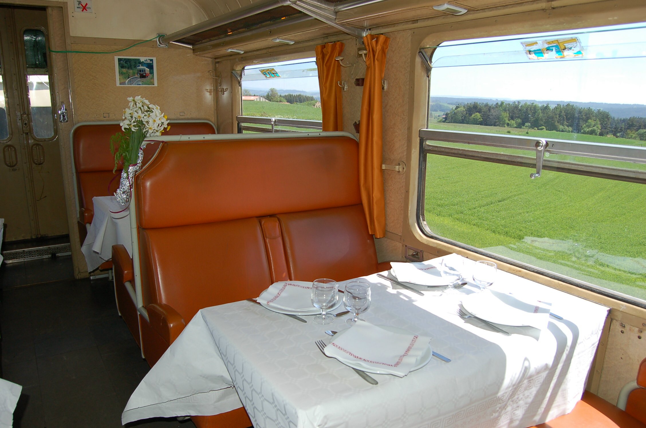 EVE_trainFêredesMères1 EVE_trainFêredesMères1