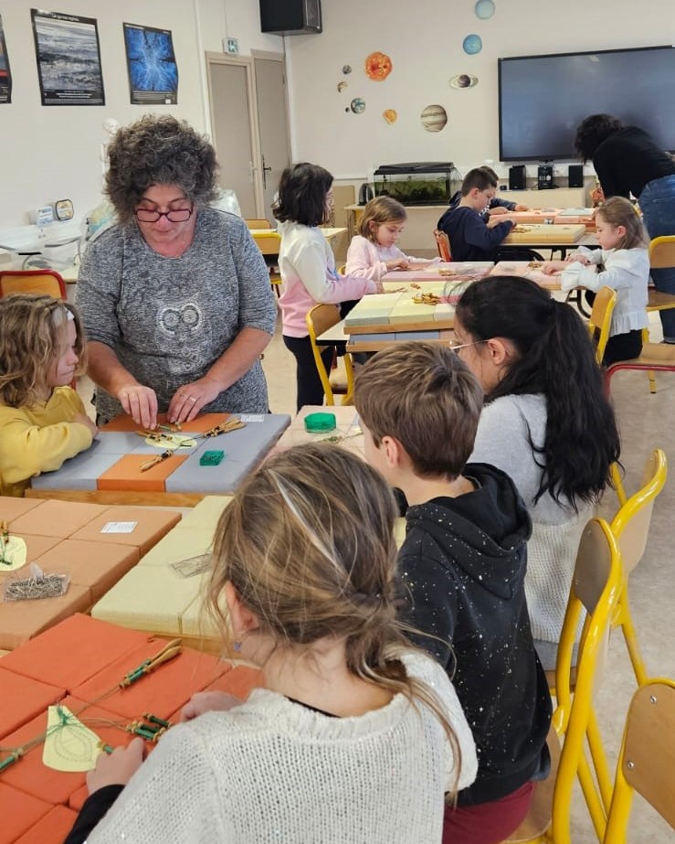 Initiation à la dentelle au musée_Retournac