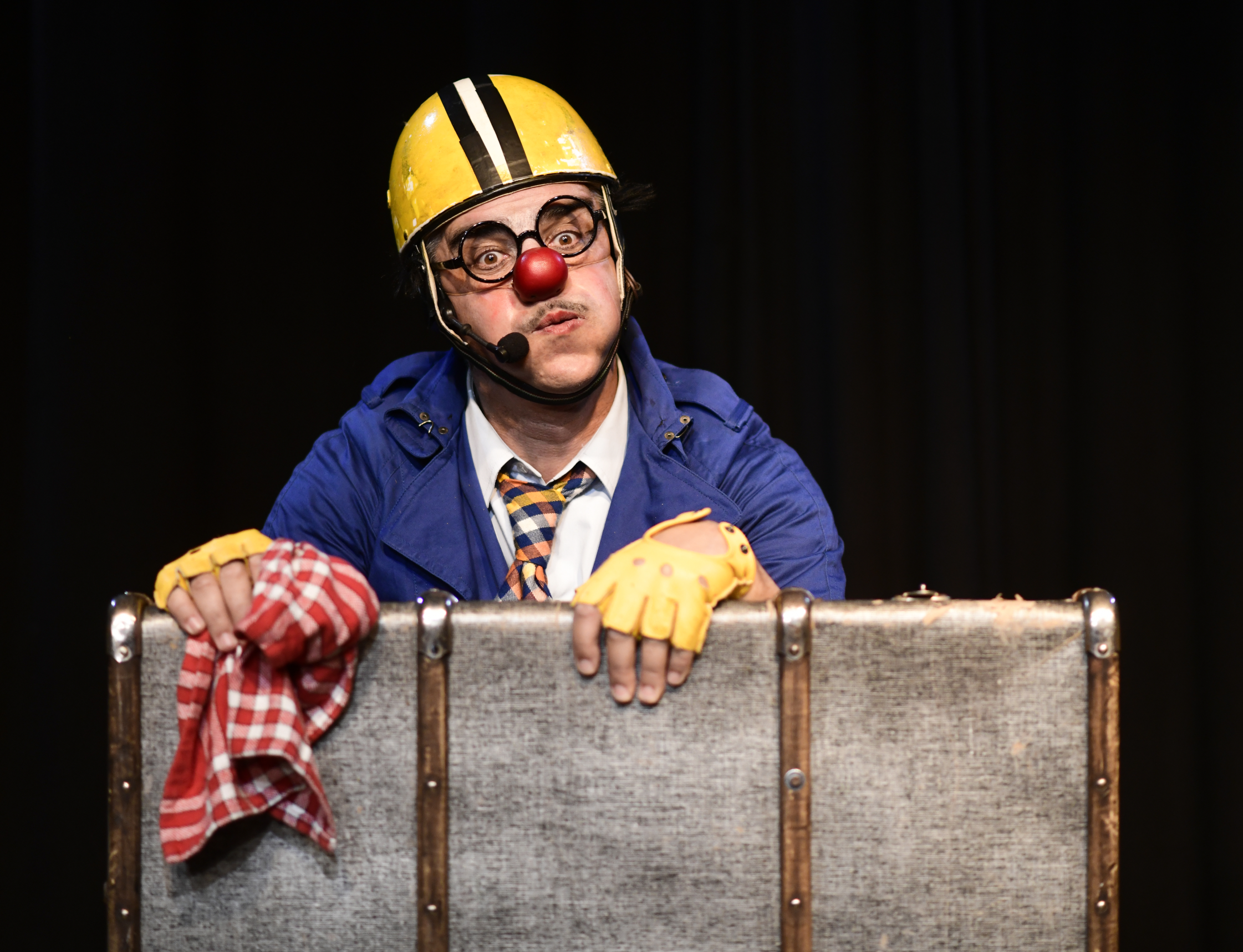 EVE_Spectacle de clown jeune public : Louis Boulon_Craponne-sur-Arzon