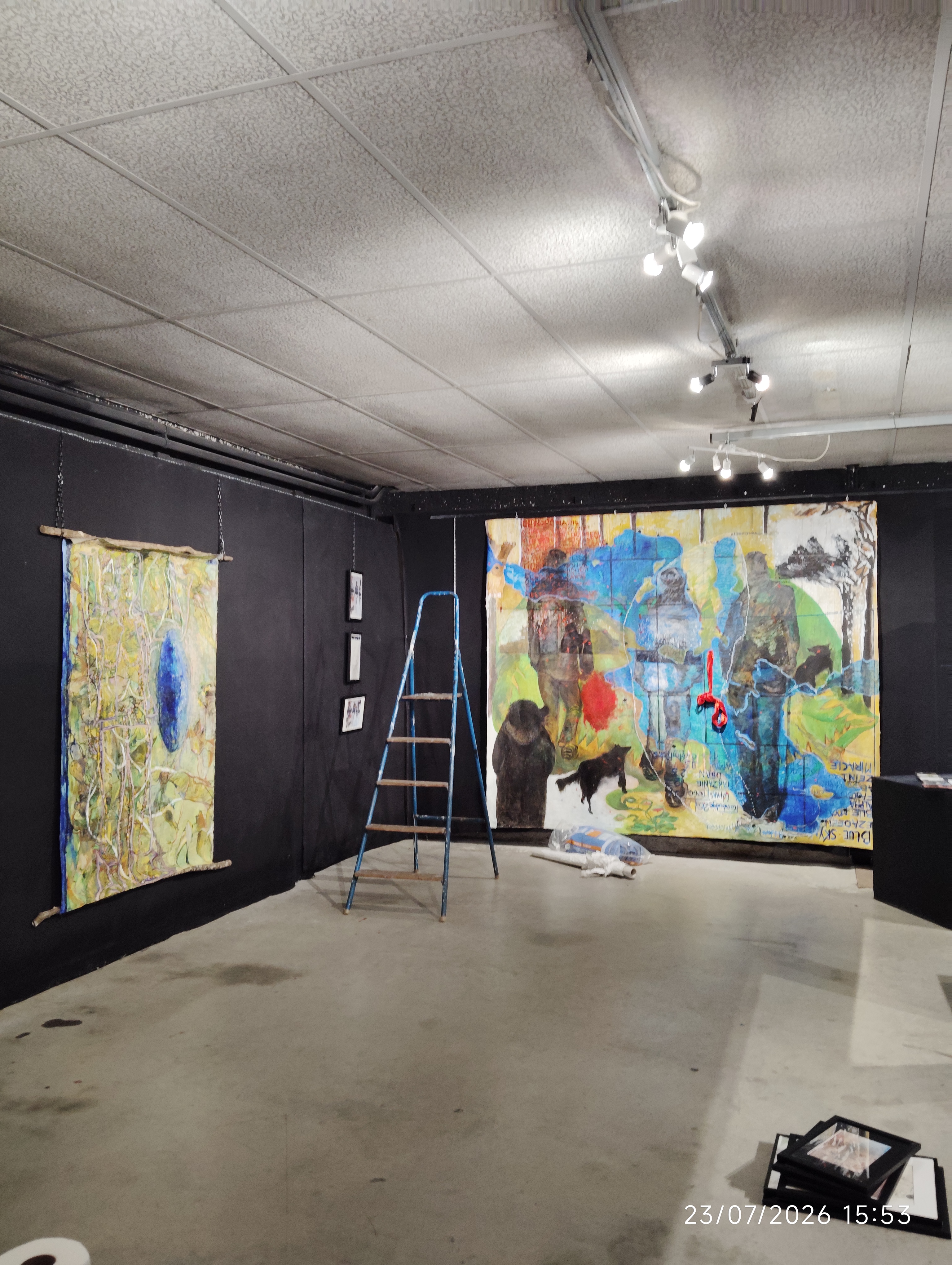 Peintures : l'expo, c'est A Quatre, ouvrir la nuit._Tence