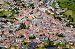 La commune d'Yssingeaux vue de haut.