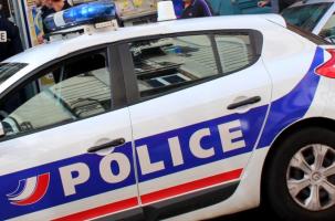 L'homme a été placé en garde à vue au commissariat de police du Puy.