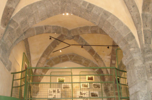 13617548.jpg