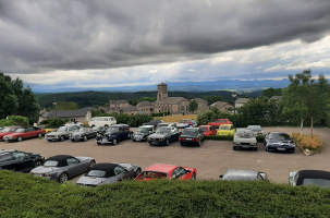 Rassemblement voitures anciennes_Le Mas-de-Tence