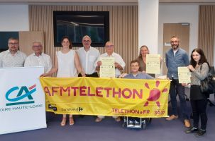 Les organisateurs de la marche au profit de l'AMF Téléthon