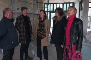 Élus et conseillers en visite sur le chantier du Groupe Scolaire Pierre Julien