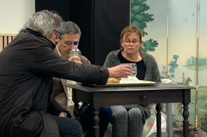 Les 3 trublions de la compagnie vont se retrouver dans une situation comiquo-dramatique