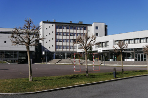 Le feu s'est déclaré à l'internat du lycée.