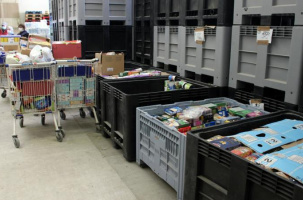 banque alimentaire stock