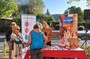 Stand de la Ligue contre le Cancer