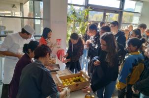 Petit déjeuner bio et local au lycée Simone Weil
