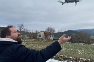 Kévin Machy, ancien gendarme devenu photographe et pilote de drône.