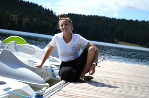 Sophie, le nouveau visage des pédalos du Lac du Bouchet