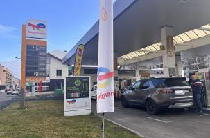 station essence carburant total