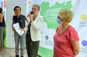 Najat Vallaud-Belkacem, Fabienne Grébert et Cécile Cukierman font aliance.