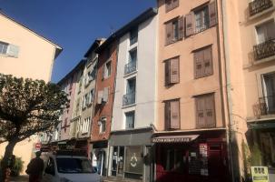 L'immeuble rue chaussade place du Théron 