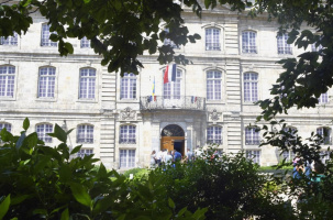 D'après les élus du Puy, il y a une vraie volonté de couvrir d'arbres la cité ponote.