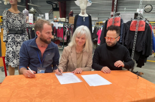 Signature de la convention entre la collecte ponote et Emmaüs