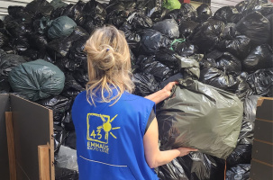 Emmaüs 43 et bien d'autres, confrontés à un problème dont nous sommes les générateurs