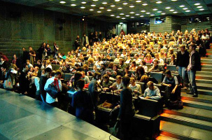 Le Festival Court mais Bon emplit les salles à chacune de ses représentations. 