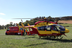 Un transport par les airs a été nécessaire pour prendre en charge la victime. 