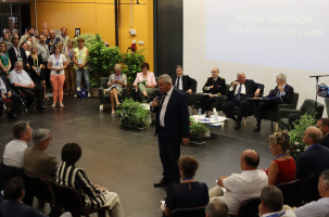 Les maires réclament plus de confiance