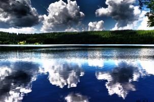 Le lac du Bouchet sert de réservoir provisoire pour alimenter en eau le Bouchet-St-Nicolas