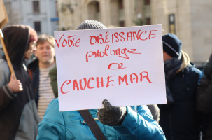 Une organisation souhaite que la rue se soulève en masse et "inverser le rapport de force"