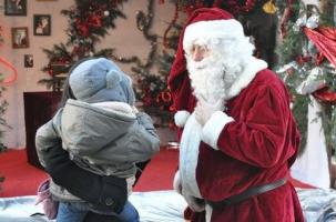 Le Père Noël au rendez-vous pour les petits et grands enfants.