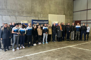 Participants, élus, forces de l'ordre et de secours, ensemble contre l'ignominie. 