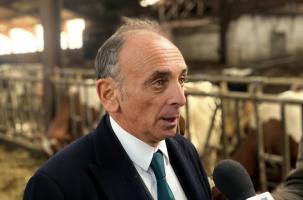 Eric Zemmour, Président du parti Reconquête, en Haute-Loire à Saint-Paulien.