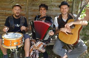 Benoit Jouteur, Delphine Monchicourt et Yohann Loisel.
