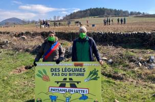 Myriam Laidouni-Denis, conseillère régionale écologiste, et Renaud Daumas, chef de file pour la Haute-Loire