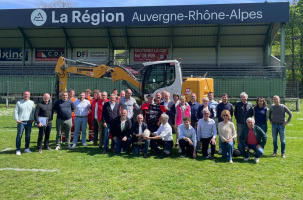 Quatre mois pour créer une pelouse synthétique au stade de Lafayette