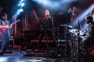 Le trio ne brulera pas les planches du Centre culturel de Saint-Germain-Laprade. 