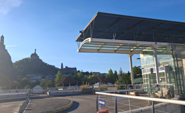 Le CHU du Puy porte ainsi le nom d'Emile Roux.