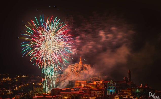 Un feu d'artifice qui va déménager ! (Dans les deux sens du terme...)
