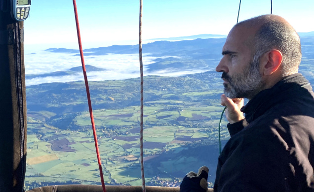 François Villesèche, baroudeur du ciel, la tête dans les nuages.