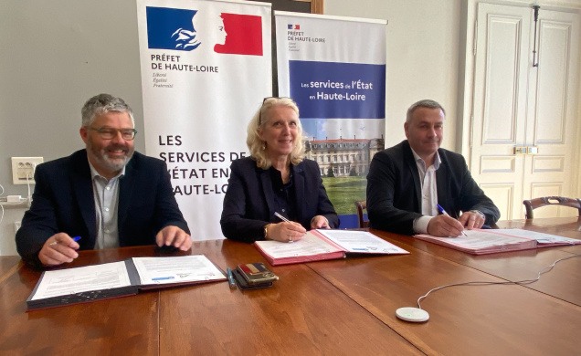 Signature de convention pour adapter la gestion de l'eau