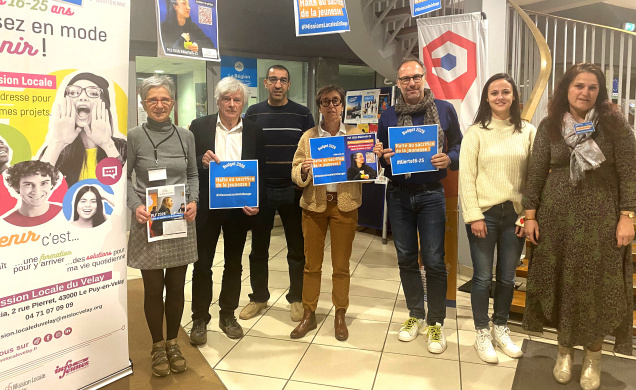 Si le sourire est prêté pour la photo, c'est une lourde inquiétude qui anime les esprits.