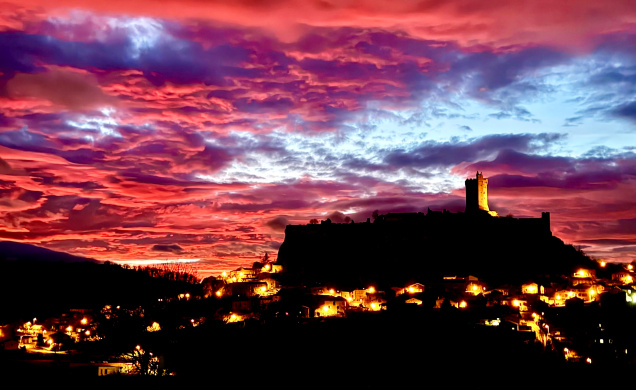 Rarement, une telle image de Polignac nous ait offerte avec autant de majesté. 