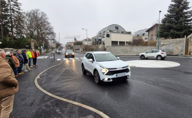 L'ouverture du rond-point a, tout de suite, rendu la circulation fluide sur l'av. de Vals.