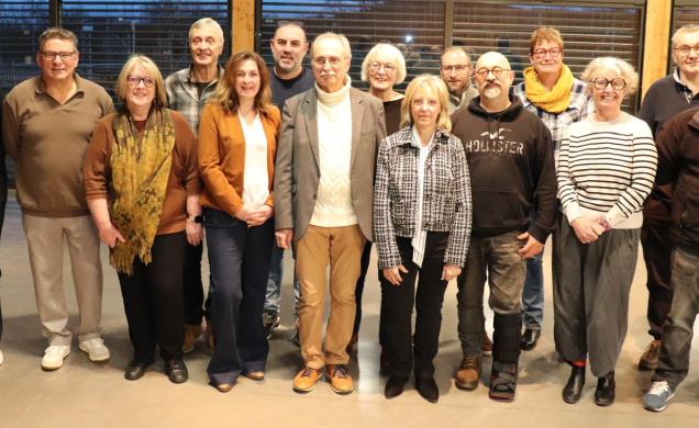 (au centre) G.Mazoyer, adjoint à la mairie de Sanssac, a pris part à la course politique. 