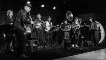 Concert au milieu des alambics chez Home Distillers_Polignac