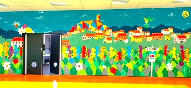 Des petites sections de maternelle jusqu'au CM2 ont participé à la réalisation.