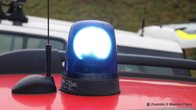 Trois personnes ont été transportées par les pompiers à l'hôpital Emile Roux au Puy.